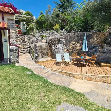 Bed & Breakfast Romantique Au Calme Charme Et Intimite A Coimbra 3*